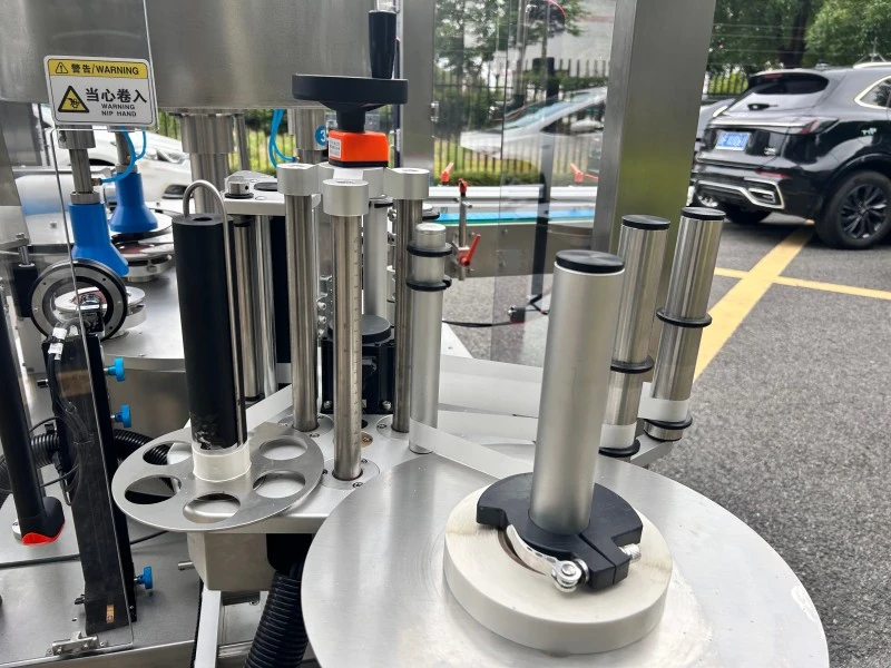 500g Square Sauce Jar Labeling Machine